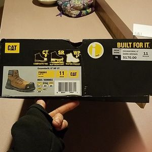 Brand new! Never worn Cat boots size 11 mens.